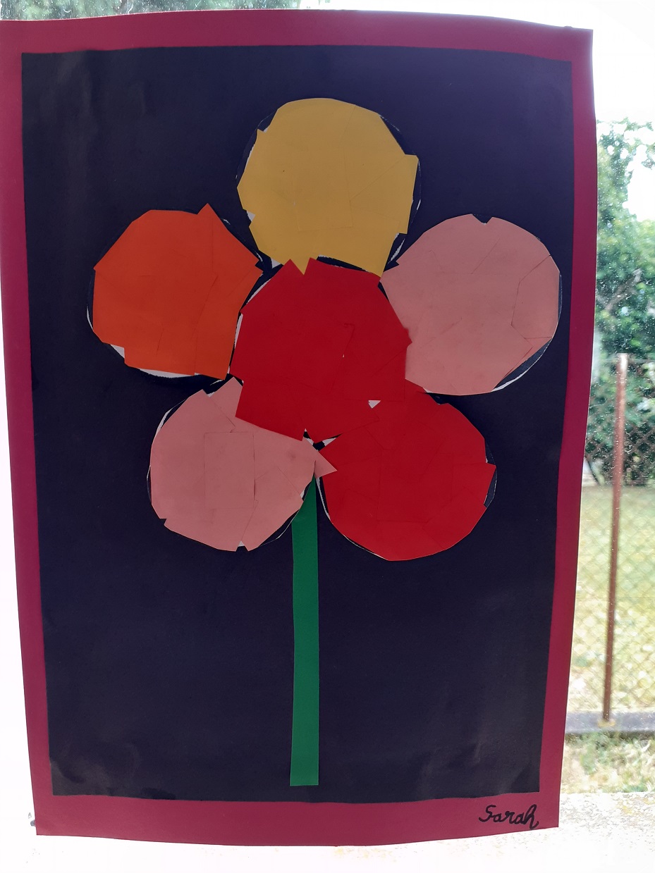 Découpage et collage les fleurs Ecole primaire Léo Lagrange de