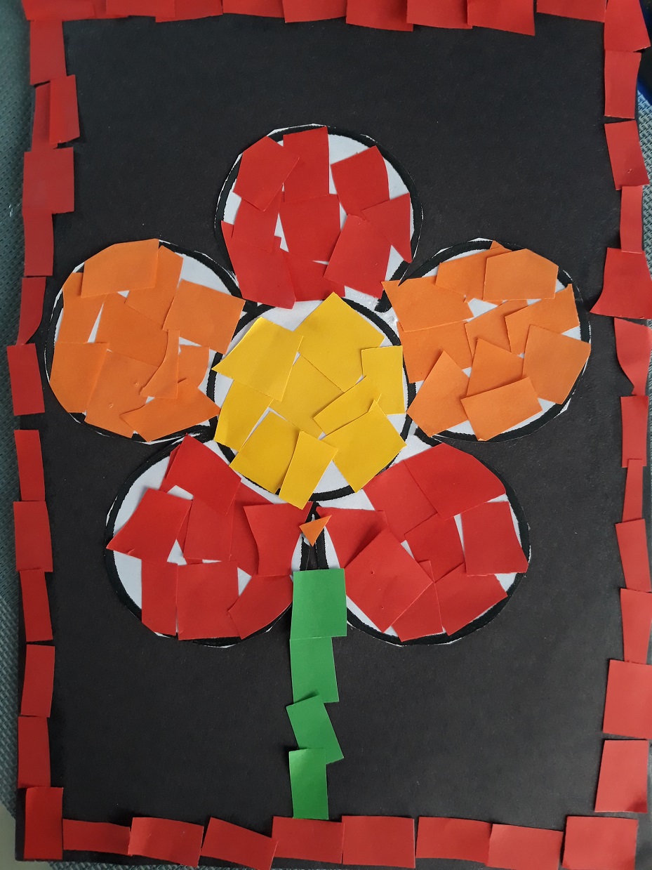 Découpage et collage les fleurs Ecole primaire Léo Lagrange de