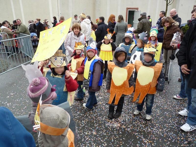 Carnaval de l'école Le RRS de RoumazièresLoubert