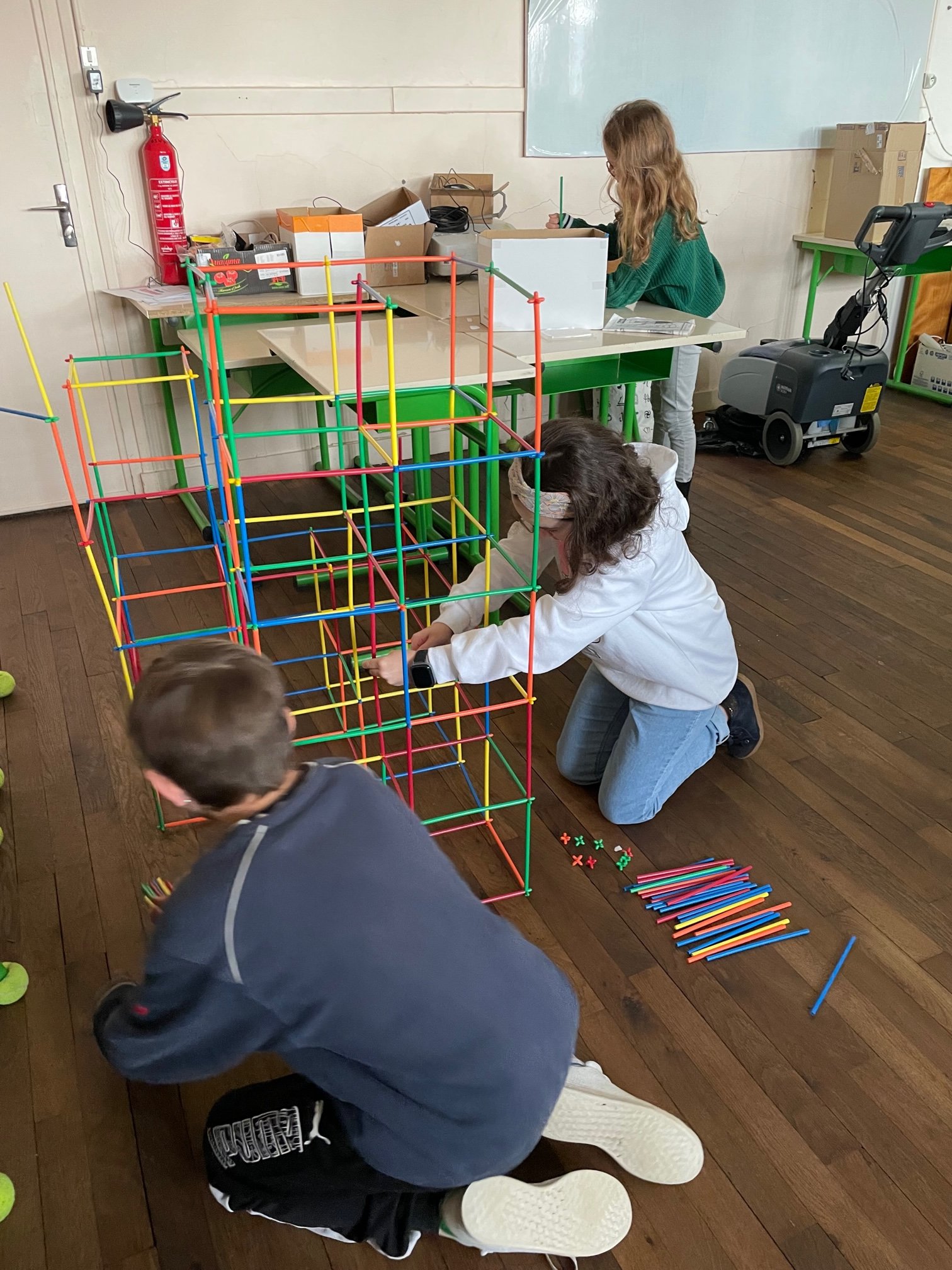 Ateliers Solides En CM2 Ecole Wilson Saint Maixent L Ecole ateliers-solides-en-cm2-ecole-wilson-saint-maixent-l-ecole